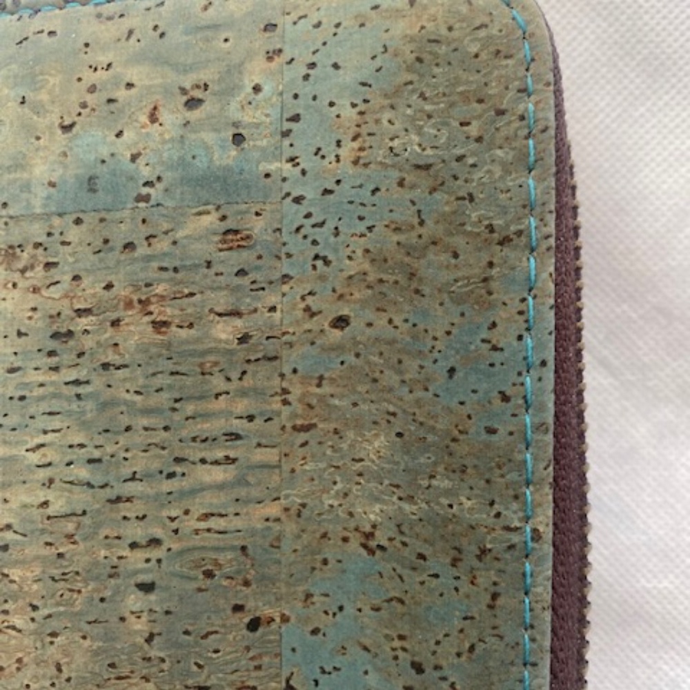 Natural FIBER, NWOT, Teal & Muted Brown Cork Wallet w/ Wristlet - fits iPhone